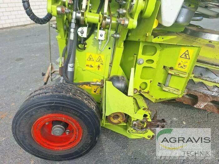 CLAAS ORBIS 750 AC 3T Tillbehör till fälthackar