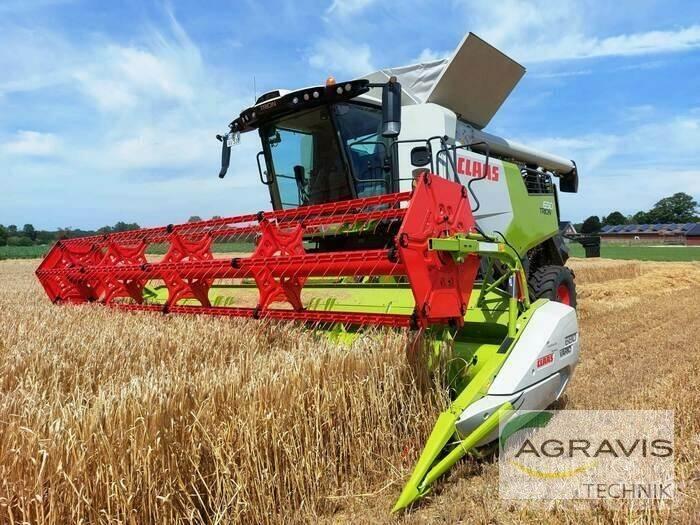 CLAAS TRION 650 Skördetröskor