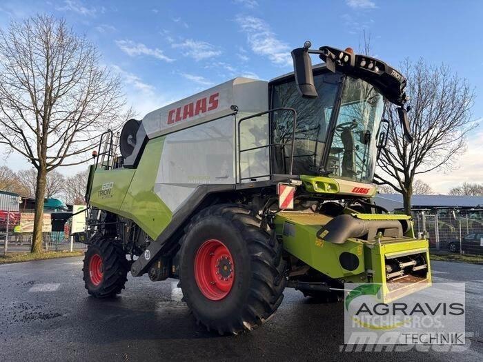 CLAAS TRION 650 Skördetröskor