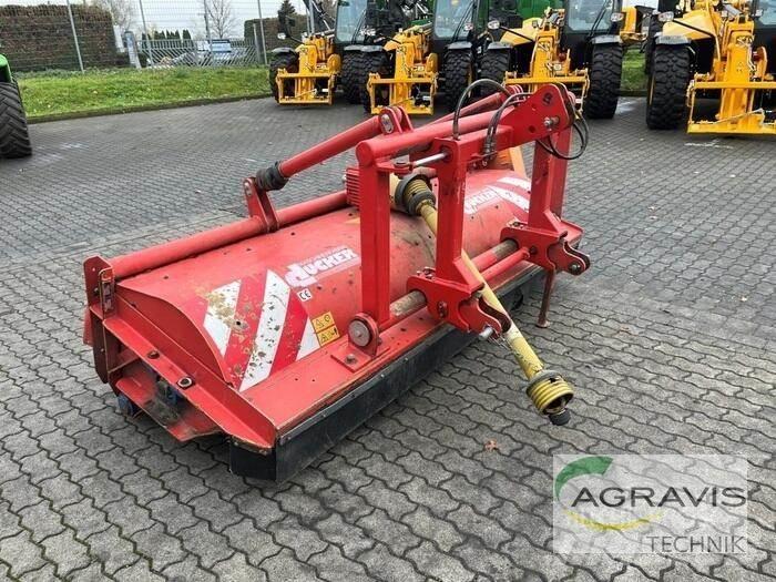 Dücker UM 27 Betesputsare
