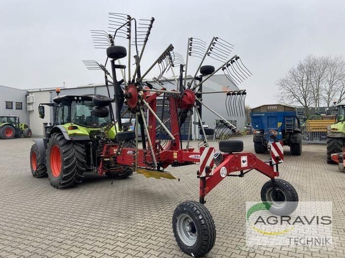 Fella TS 880 Vändare och luftare