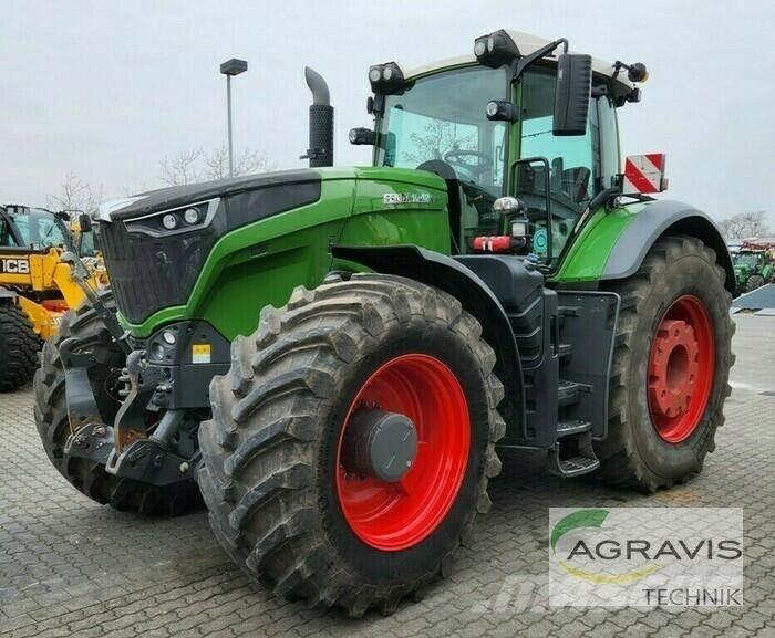 Fendt 1042 VARIO S4 Traktorer