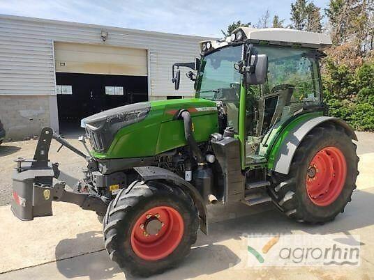 Fendt 210P Traktorer