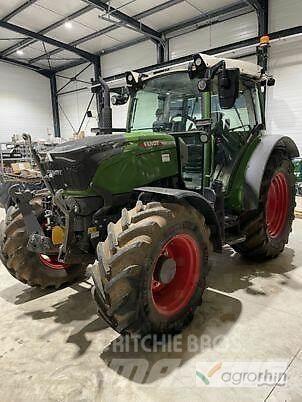 Fendt 211 VARIO Traktorer