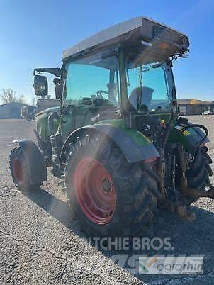 Fendt 211P Traktorer