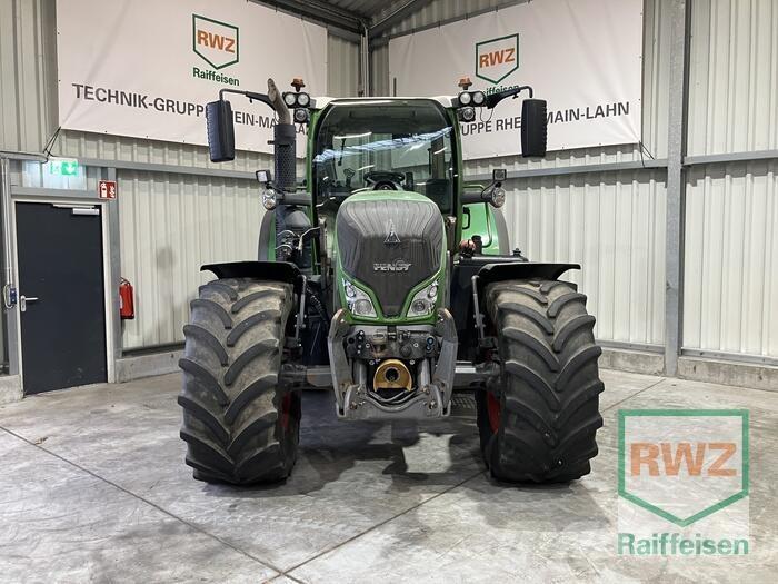 Fendt 700 Vario S4 Traktorer