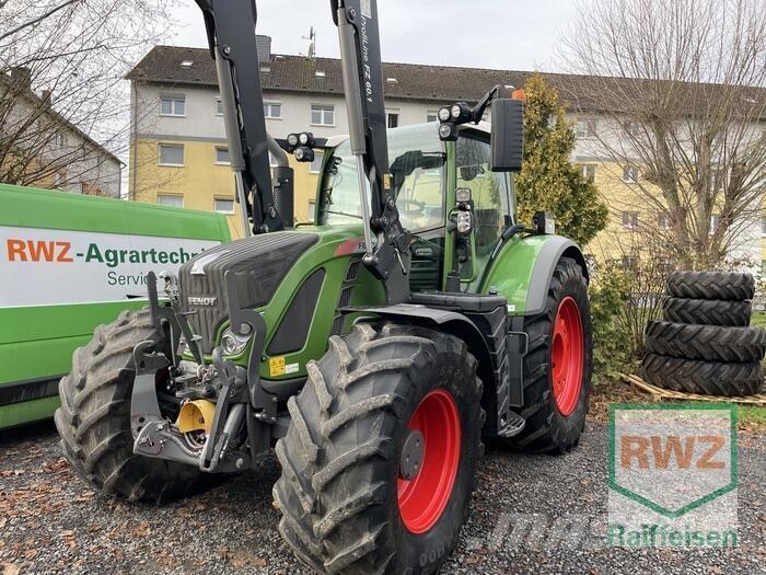 Fendt 718 Vario Traktorer