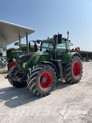 Fendt 724 profi + Traktorer