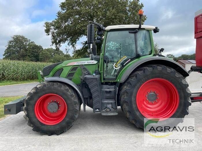 Fendt 724 VARIO S4 Traktorer