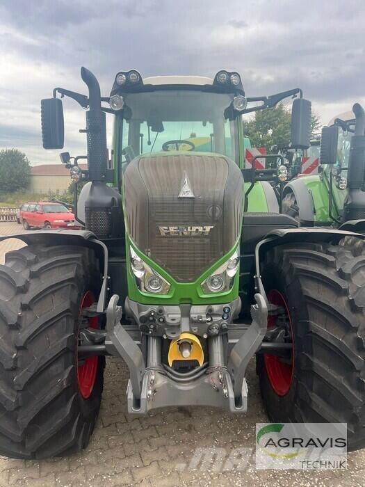 Fendt 828 VARIO S4 Traktorer