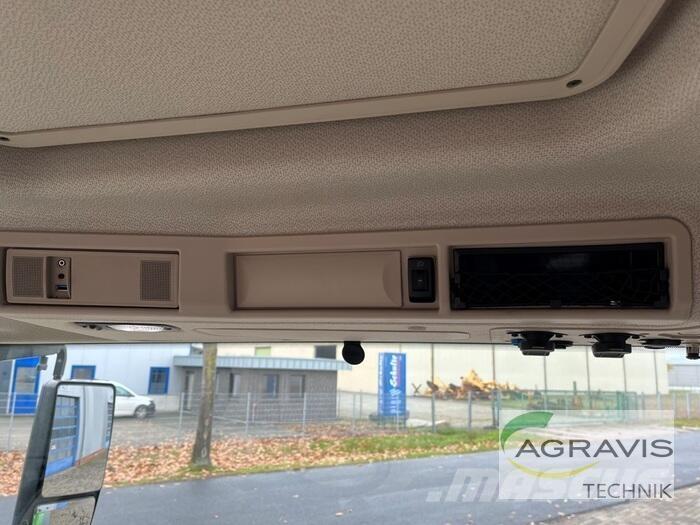 Fendt 942 VARIO GEN-7 Traktorer