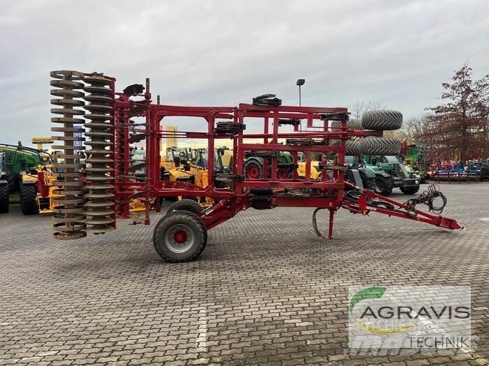 Horsch TERRANO 6.4 GX Jordbearbetning for vinodling