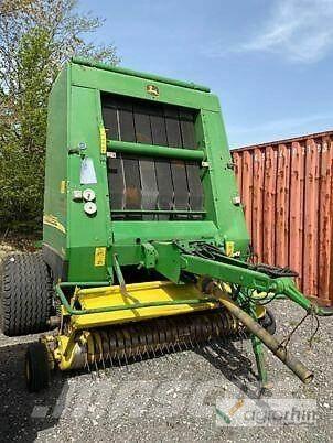 John Deere 592 MAXICUT Rundbalspressar