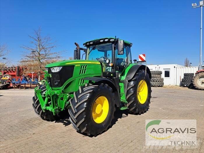 John Deere 6215 R Traktorer
