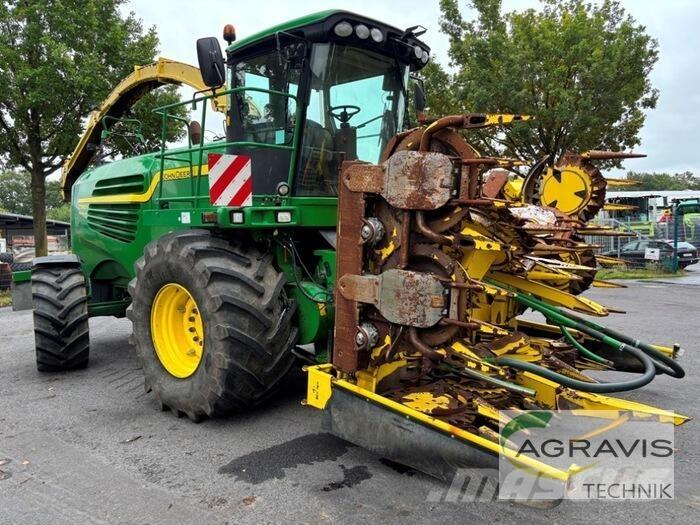 John Deere 7780 I Självgående fälthackar
