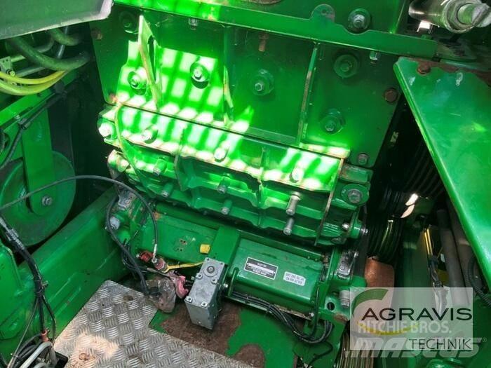 John Deere 8500I Självgående fälthackar