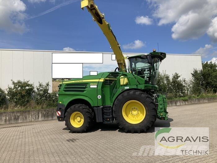 John Deere 8600 I Självgående fälthackar