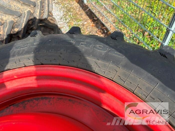 Kock PFLEGERÄDER Däck, hjul och fälgar