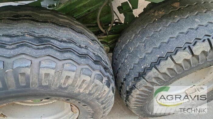 Krone BIG PACK 120-80 Fyrkantspressar