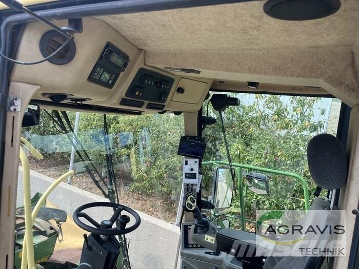 Krone BIG X 650 Självgående fälthackar