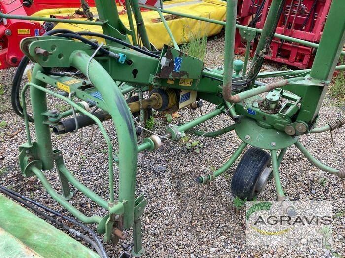 Krone KW 7.70/6 Vändare och luftare