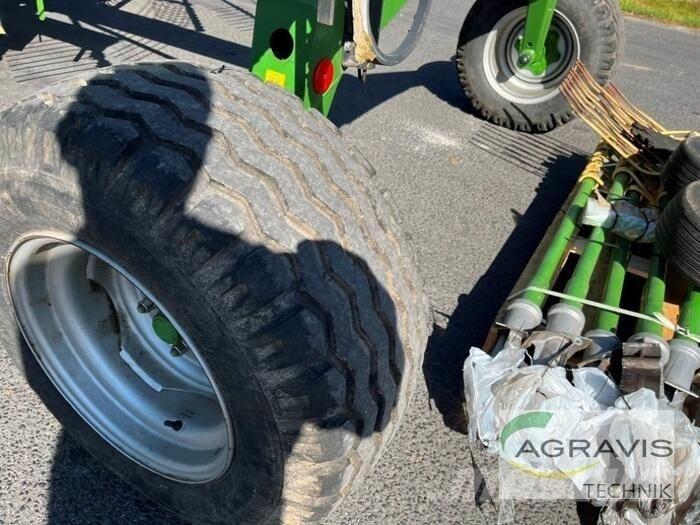 Krone SWADRO TC 880 Vändare och luftare