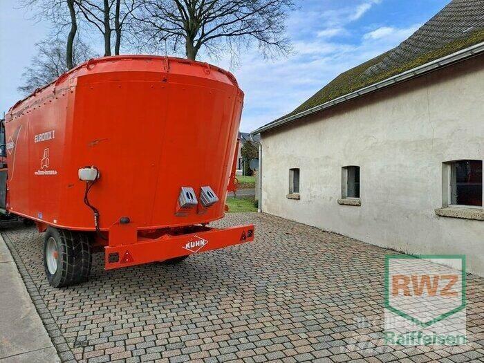 Kuhn Euromix I 2280 Fullfodervagnar