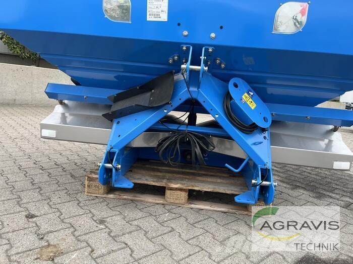 Lemken TAURI 8/1500 Mineralgödselspridare
