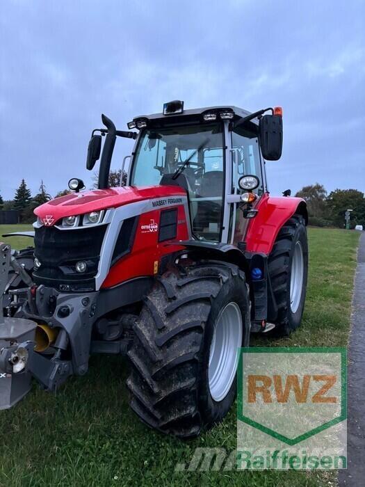 Massey Ferguson 6S 155 Traktorer