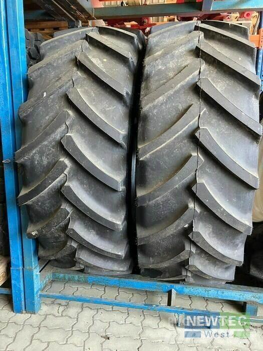 Mitas KR 650/65R42 Däck, hjul och fälgar