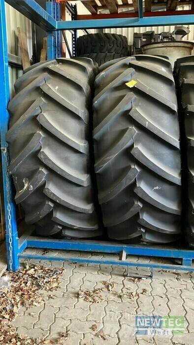 Mitas KR 650/75R32 Däck, hjul och fälgar