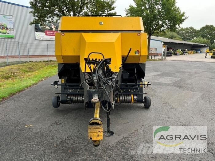 New Holland BB 940 Fyrkantspressar