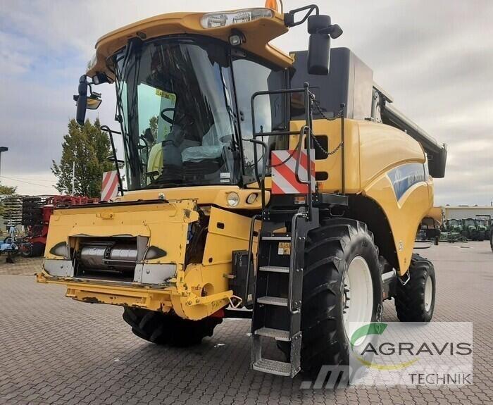 New Holland CR 960 Skördetröskor