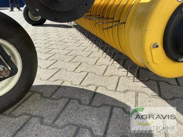 New Holland FR 500 Självgående fälthackar