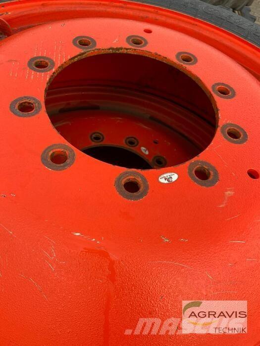  SATZ PFLEGERÄDER Däck, hjul och fälgar