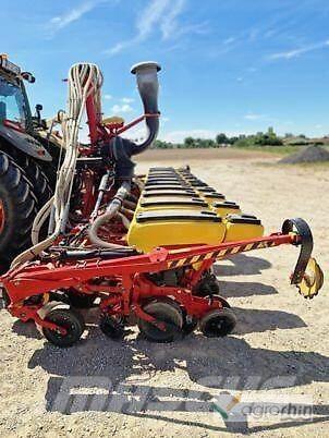 Väderstad TEMPO V11 Såmaskiner