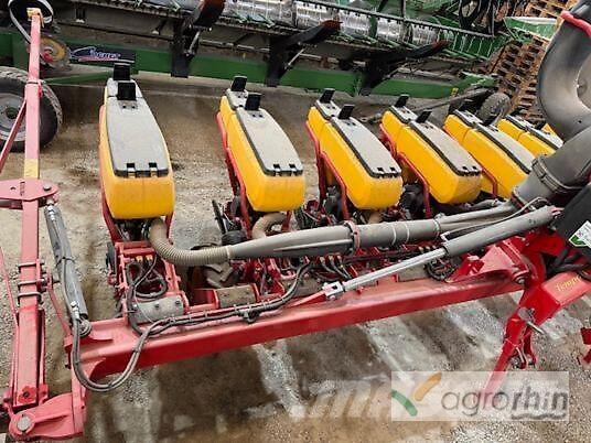 Väderstad Tempo V8 Såmaskiner