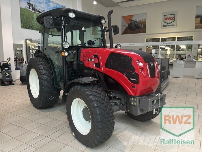 Valtra F105S 2D3 Traktorer