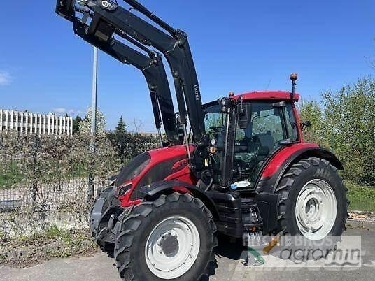 Valtra N135A Traktorer