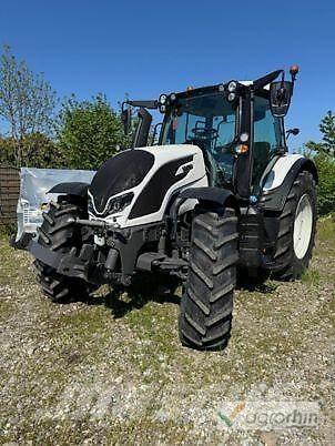 Valtra N155 DIRECT Traktorer