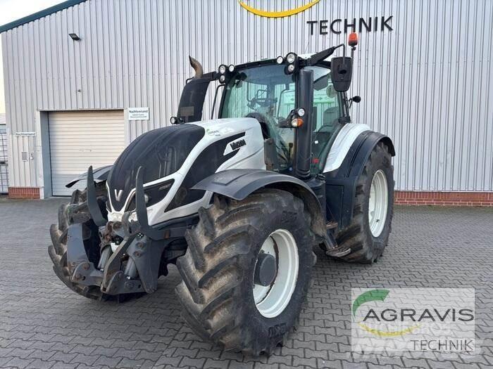 Valtra T 214 D Traktorer