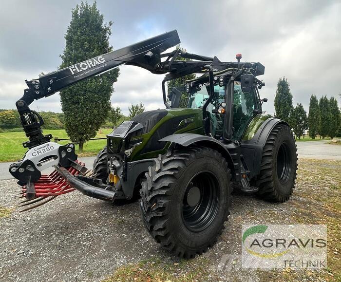 Valtra T 235 D 2A1 Traktorer