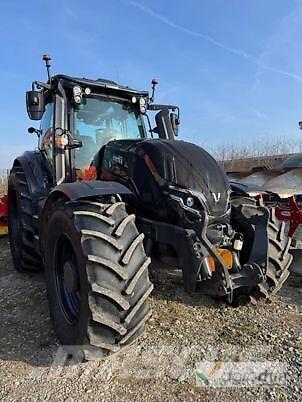 Valtra T235 Diect Traktorer