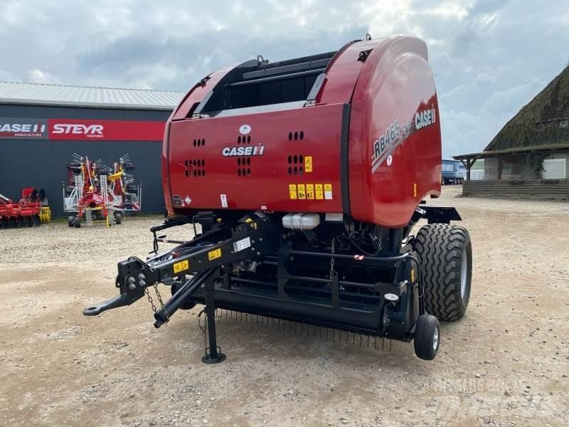 Case IH - Rundbalspressar