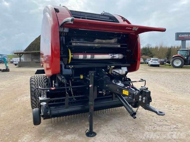 Case IH - Rundbalspressar