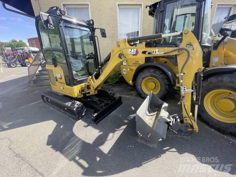 CAT 302CR-05A Minigrävare < 7t