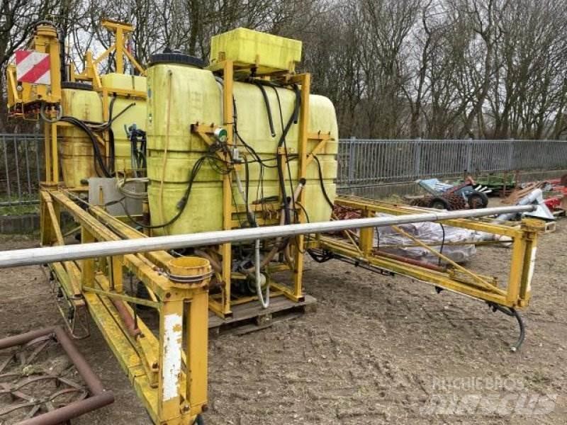 Dubex 1200l Fast- och kletgödselspridare