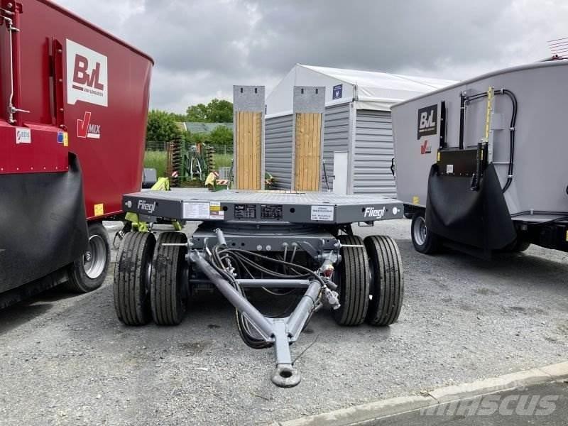 Fliegl DTL 300 Maskintransporter