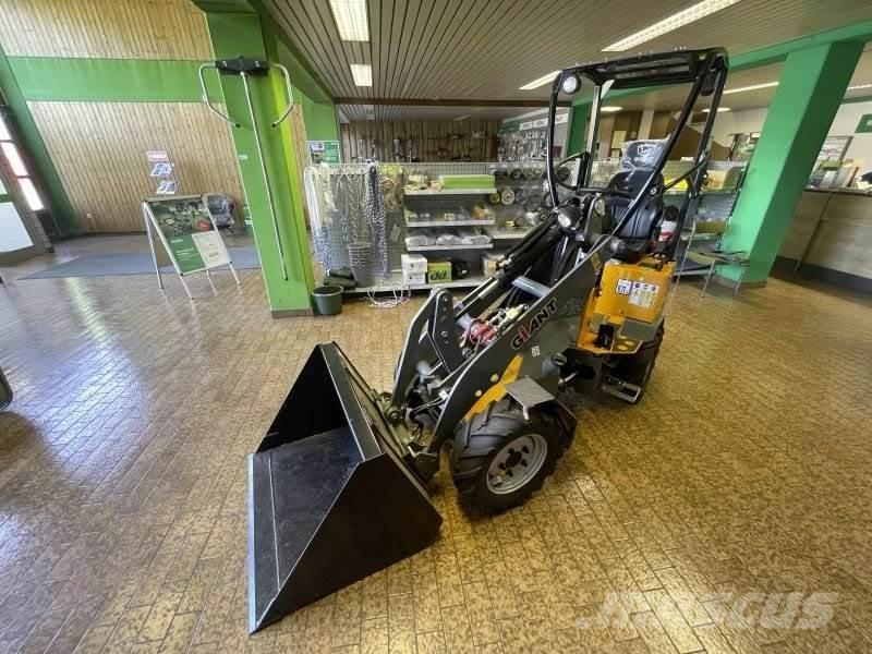 GiANT G1200 Kompaktlastare