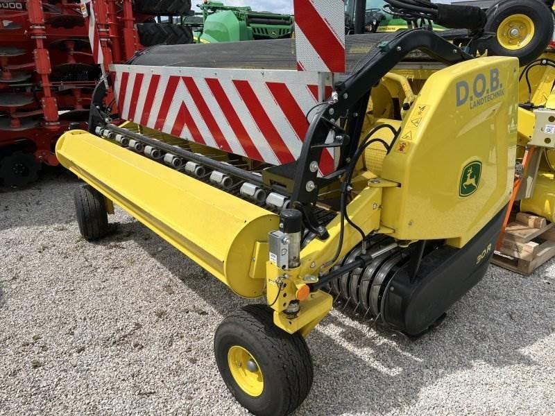 John Deere 30R Tillbehör för hö och fodermaskiner